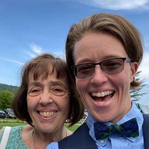 Meet your Posher, Sarah